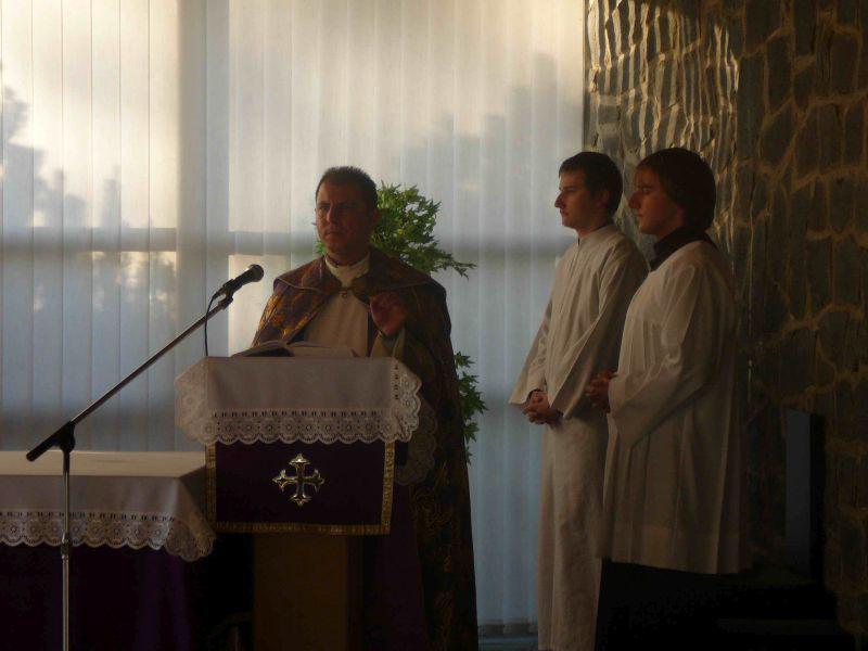 Fotogaléria Pobožnosť na cintoríne rok 2008 (23) Pobožnosť na cintoríne rok 2008
