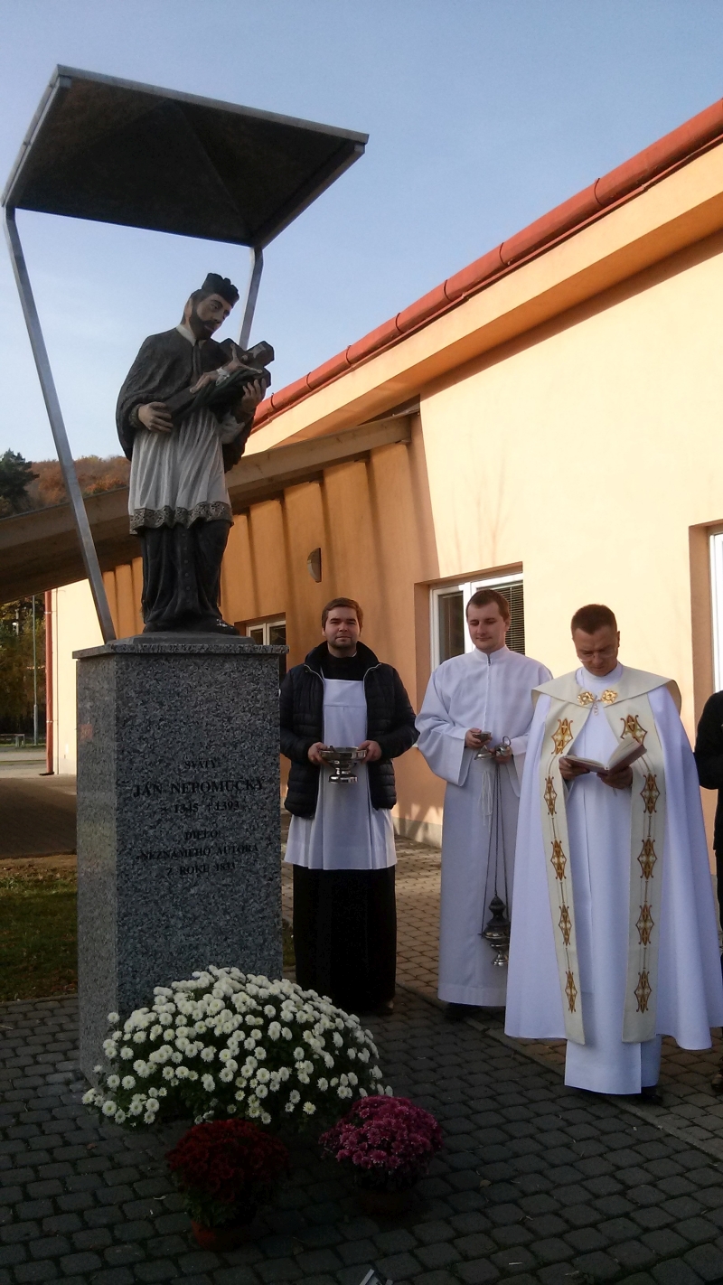 Fotogaléria Požehnanie sochy J. Nepomuckého 2018 (17) Požehnanie sochy J. Nepomuckého 2018